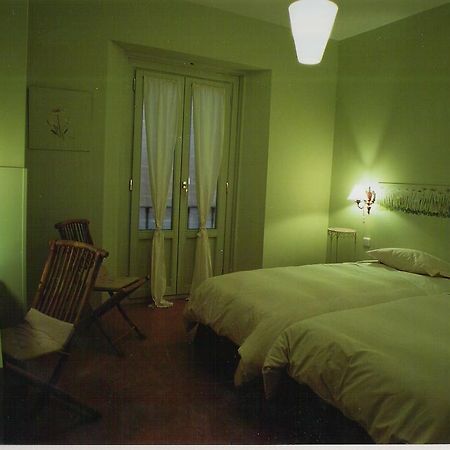 Hostal Fornos Segovia Exterior photo